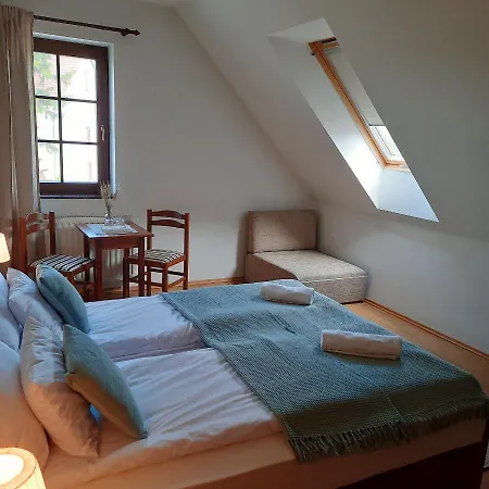 Malomko Fogado Bed & Breakfast